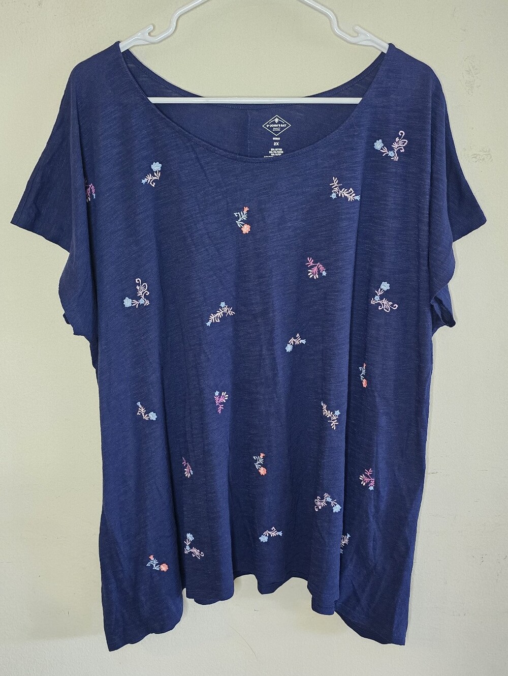 St John's Bay Floral Embroidered Top Womens Size 2X Navy Blue Plus Size Tee Boho